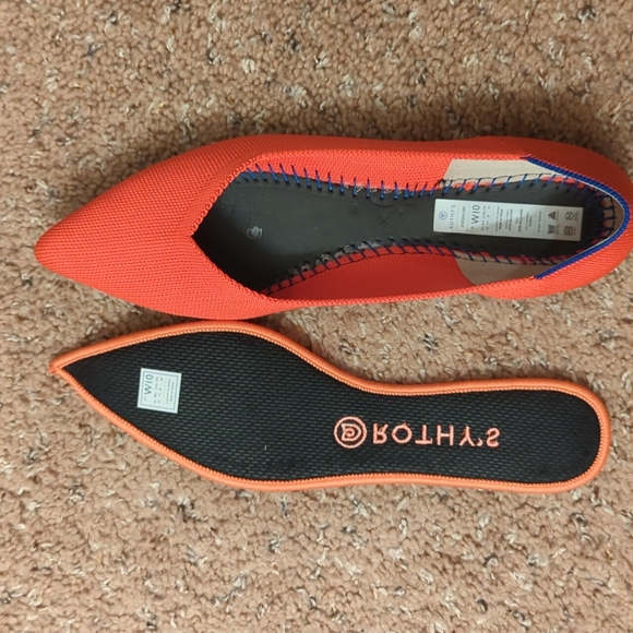 Rothy's The Point flat in Flame 🔥 (discontinued color) - Picture 9 of 9